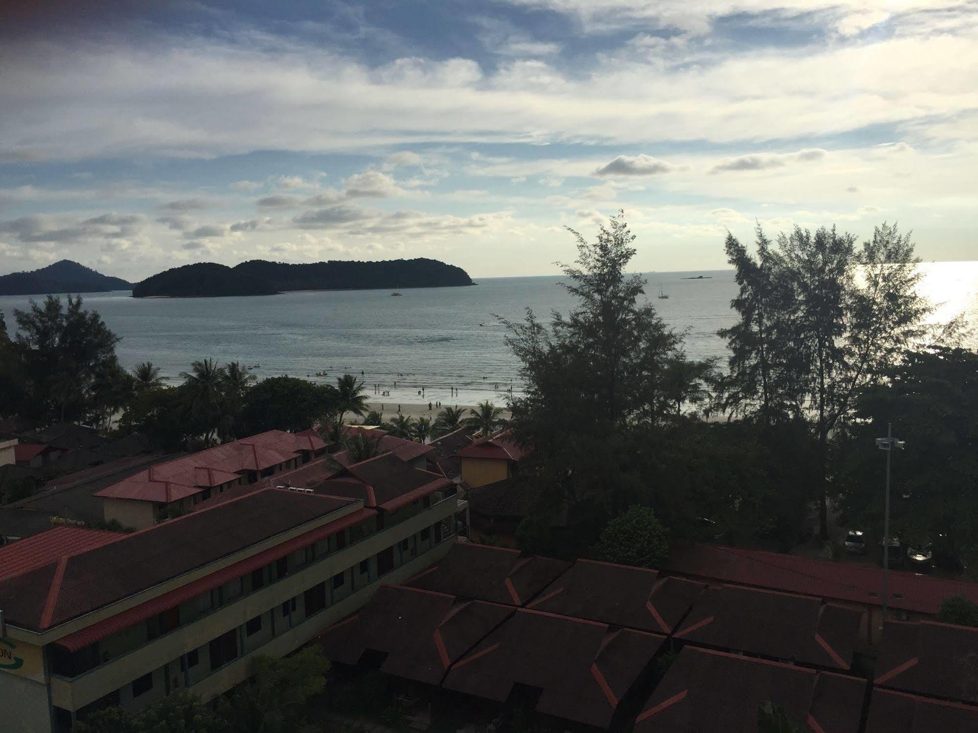 Resort Langgura Baron Pantai Cenang (Langkawi)
